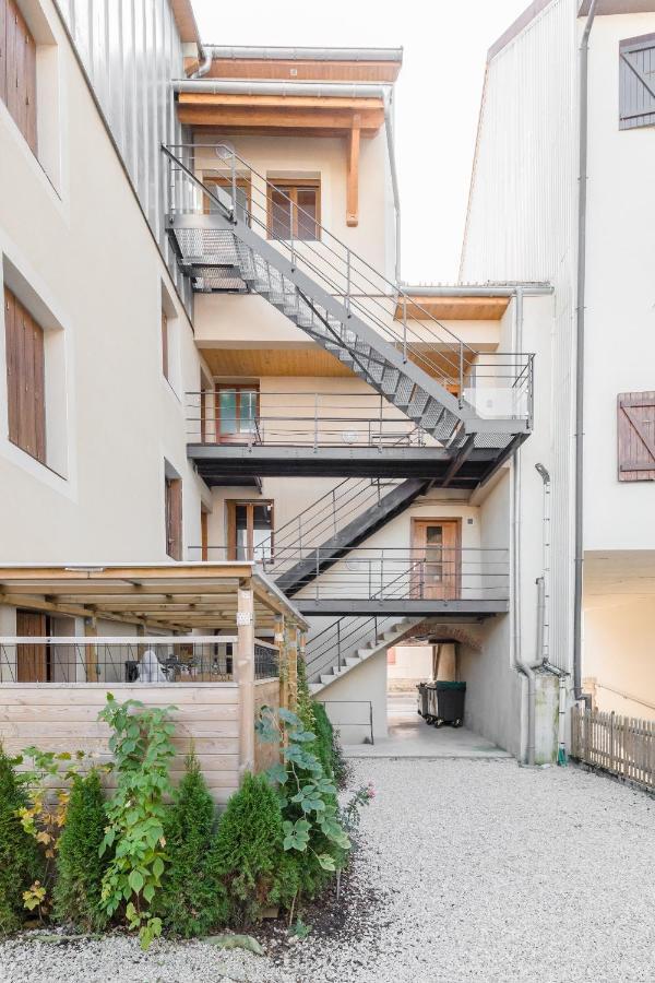 Appartement Entier - Toile Tendue - Wifi Pontarlier Luaran gambar